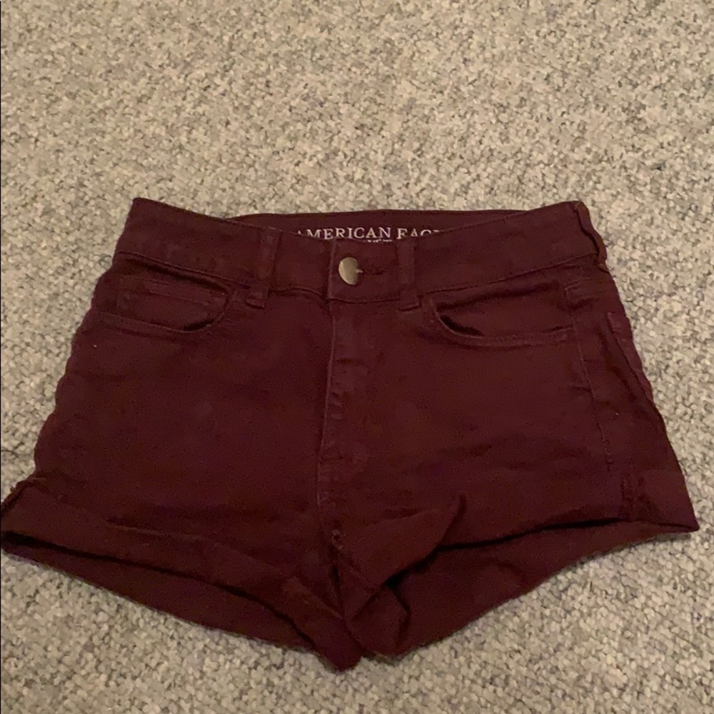 American Eagle super stretch maroon shorts